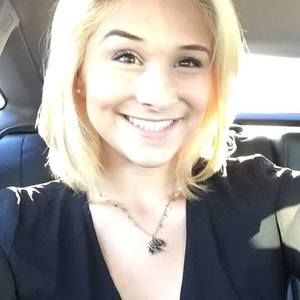 Meet your Posher, Lily